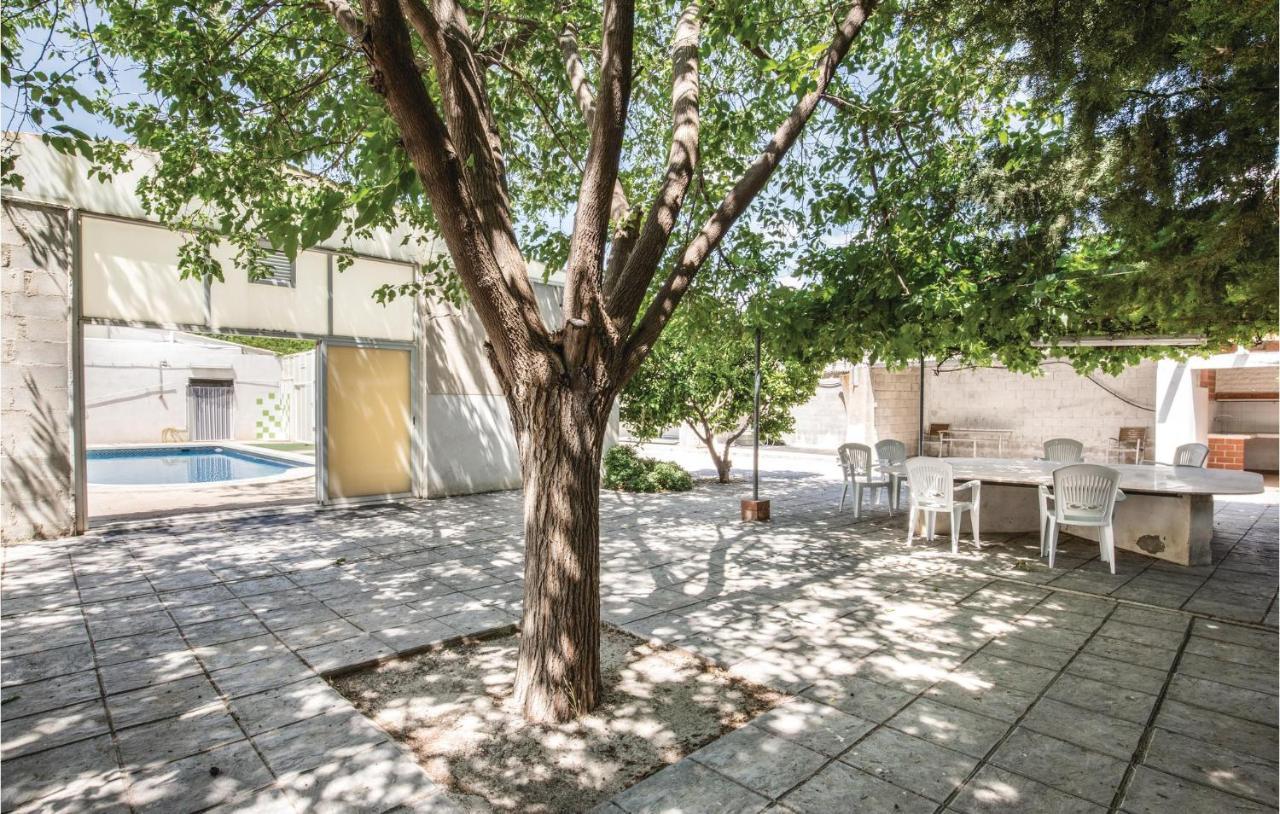 Awesome In Caravaca With Kitchen Holiday home